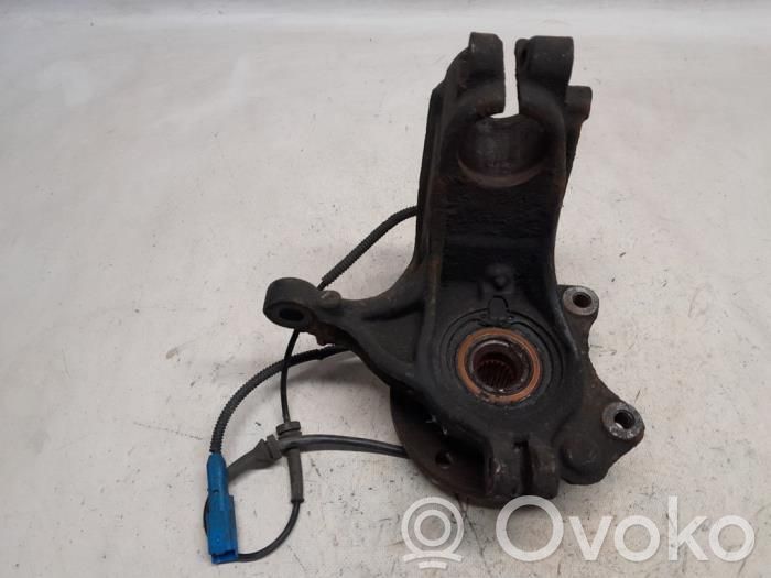 Citroen C3 Cubo de rueda delantera 