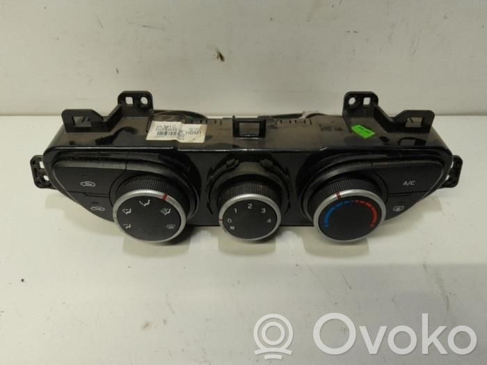 Hyundai i10 Panel klimatyzacji 