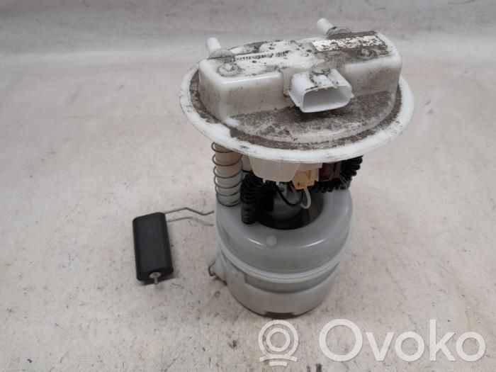 Renault Clio IV Degvielas sūknis (degvielas tvertnē) 