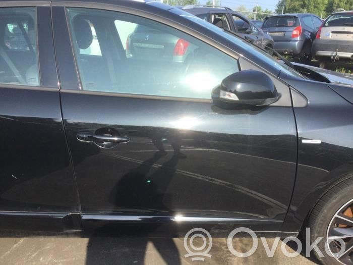 Renault Megane III Front door 