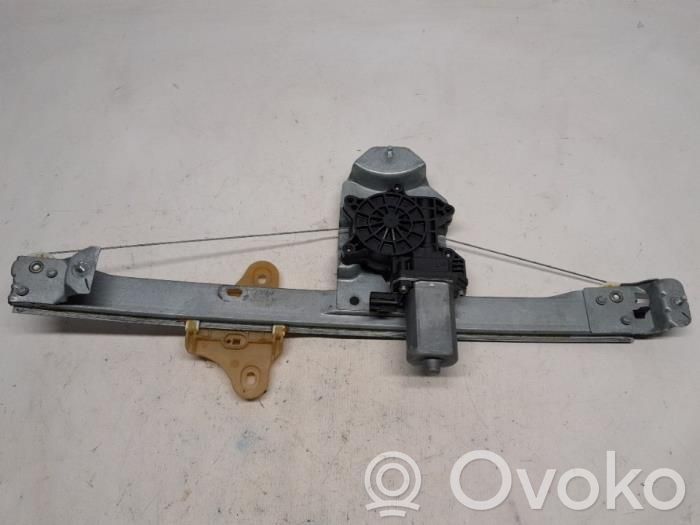 Renault Clio IV Front door window regulator with motor 