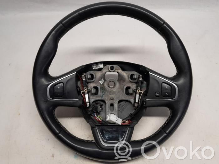 Renault Captur Ohjauspyörä 