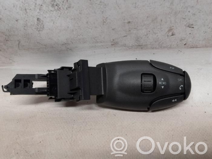 Citroen C3 Interruptores/botones de la columna de dirección 
