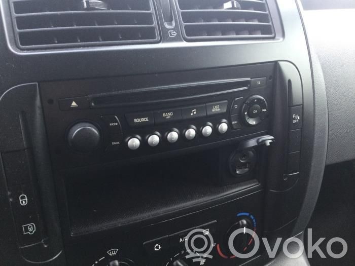 Radio / CD-Player / DVD-Player / Navigation   16106278XT,16106278XT