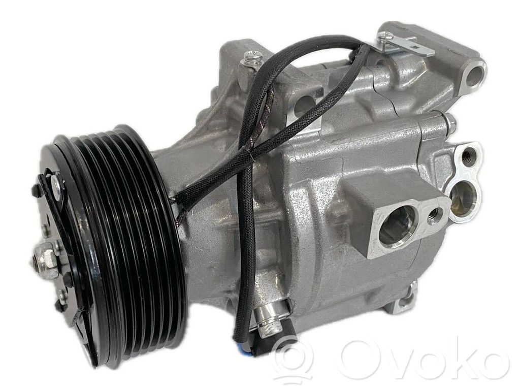 Toyota Corolla E120 E130 Kompresor / Sprężarka klimatyzacji A/C 