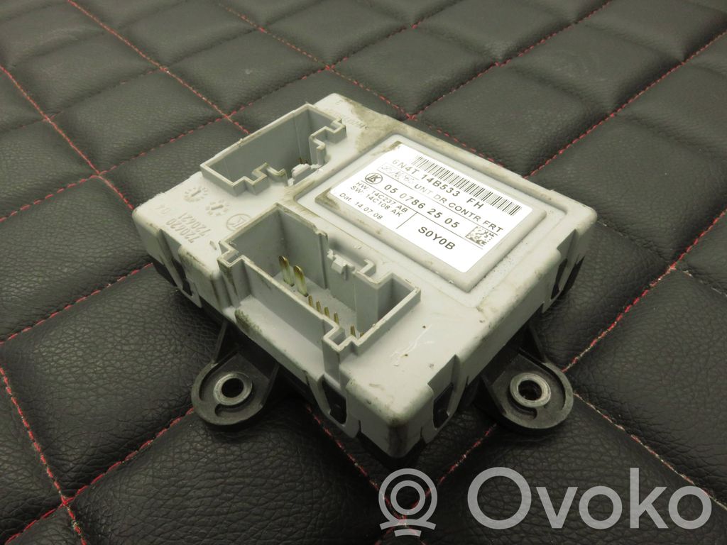 Ford Focus Door control unit/module 