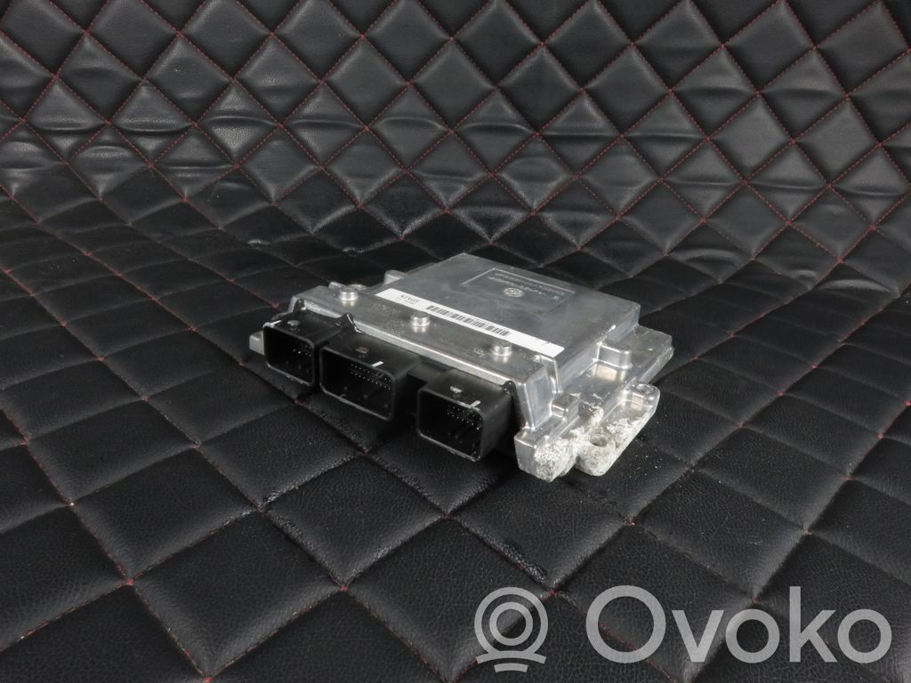 Ford Focus C-MAX Engine control unit/module 