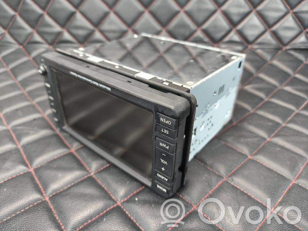 Mitsubishi Lancer VIII Radio/CD/DVD/GPS head unit 