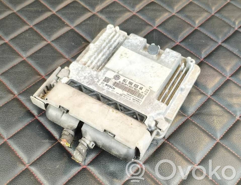 Volkswagen Scirocco Engine control unit/module 