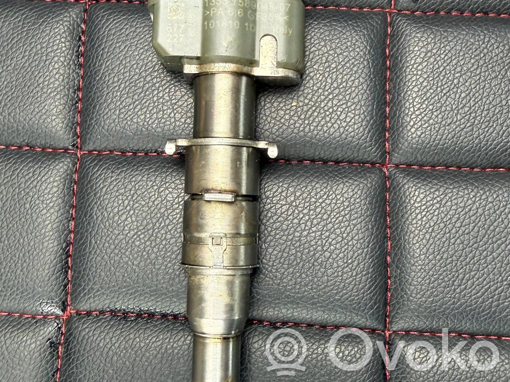 Inyector de combustible   7589048,758904807,10181010,PA66GF3596