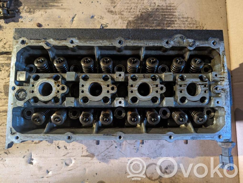 Volkswagen Golf IV Engine head 