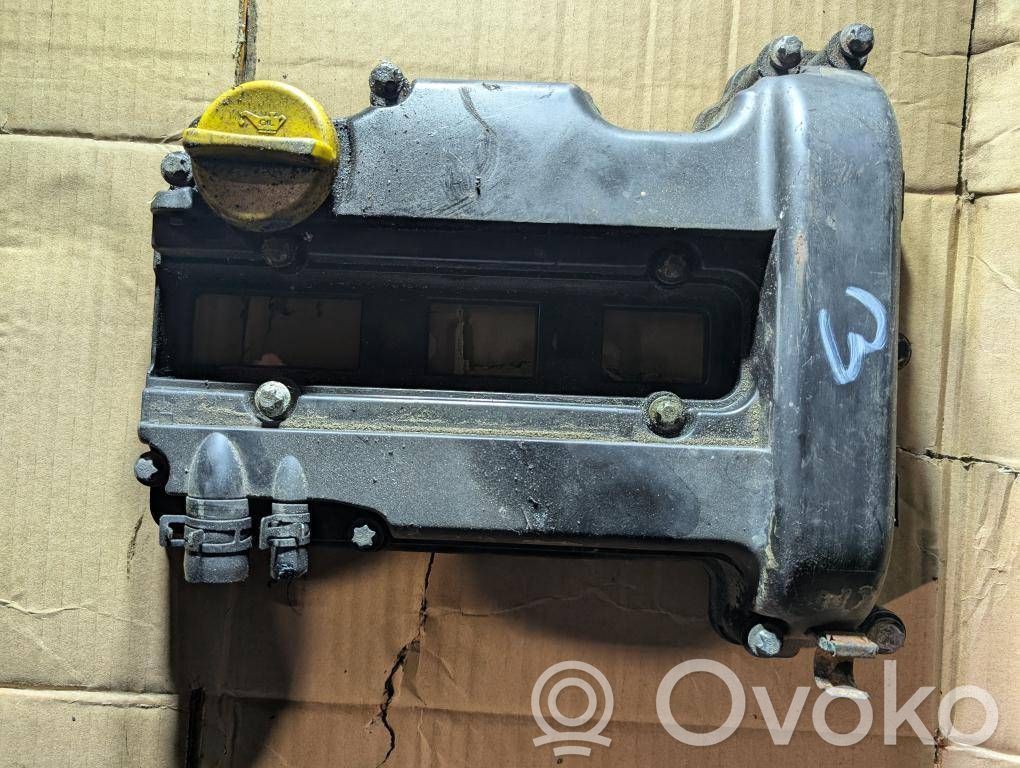 Opel Corsa C Couvercle cache moteur 