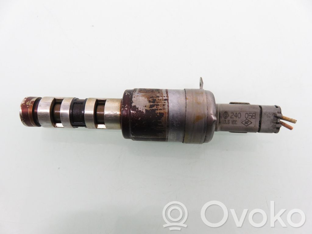 Renault Megane II Camshaft vanos timing valve 