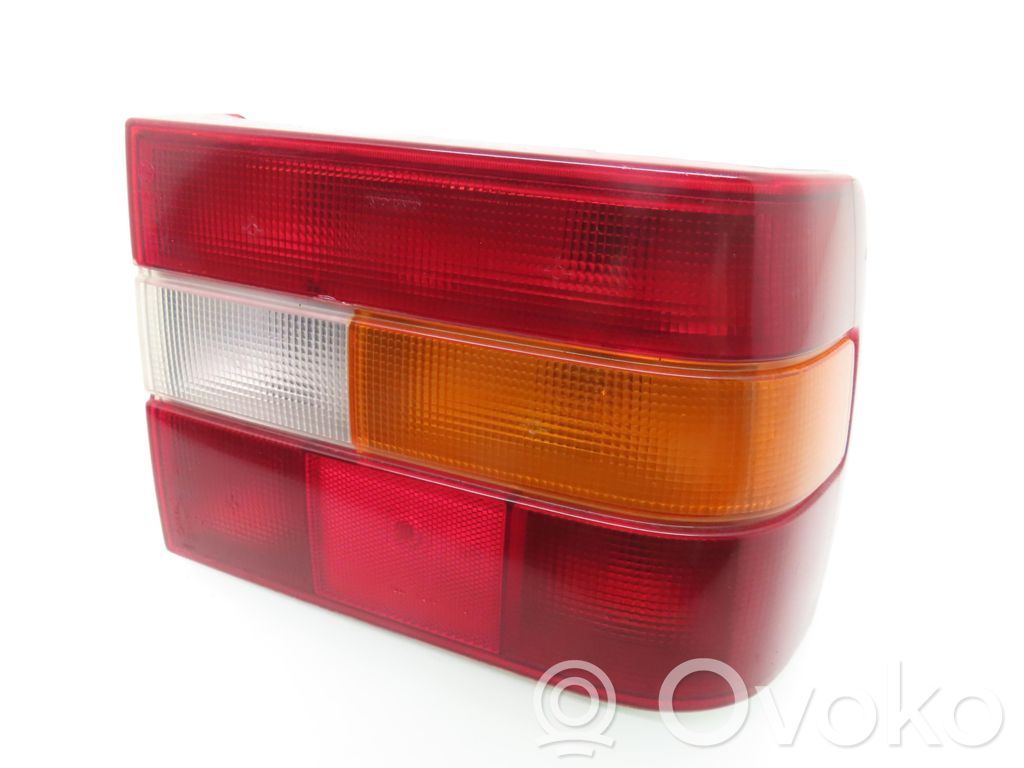 Rear/tail lights   6817416,6817416
