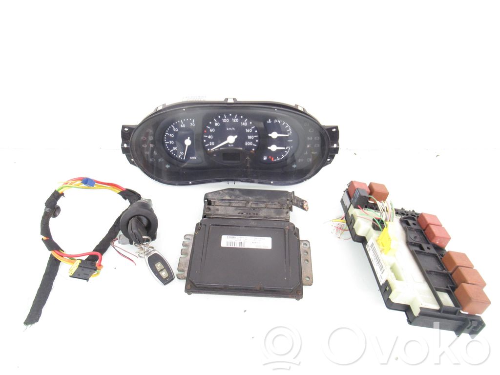 Renault Clio II Engine control unit/module ECU 