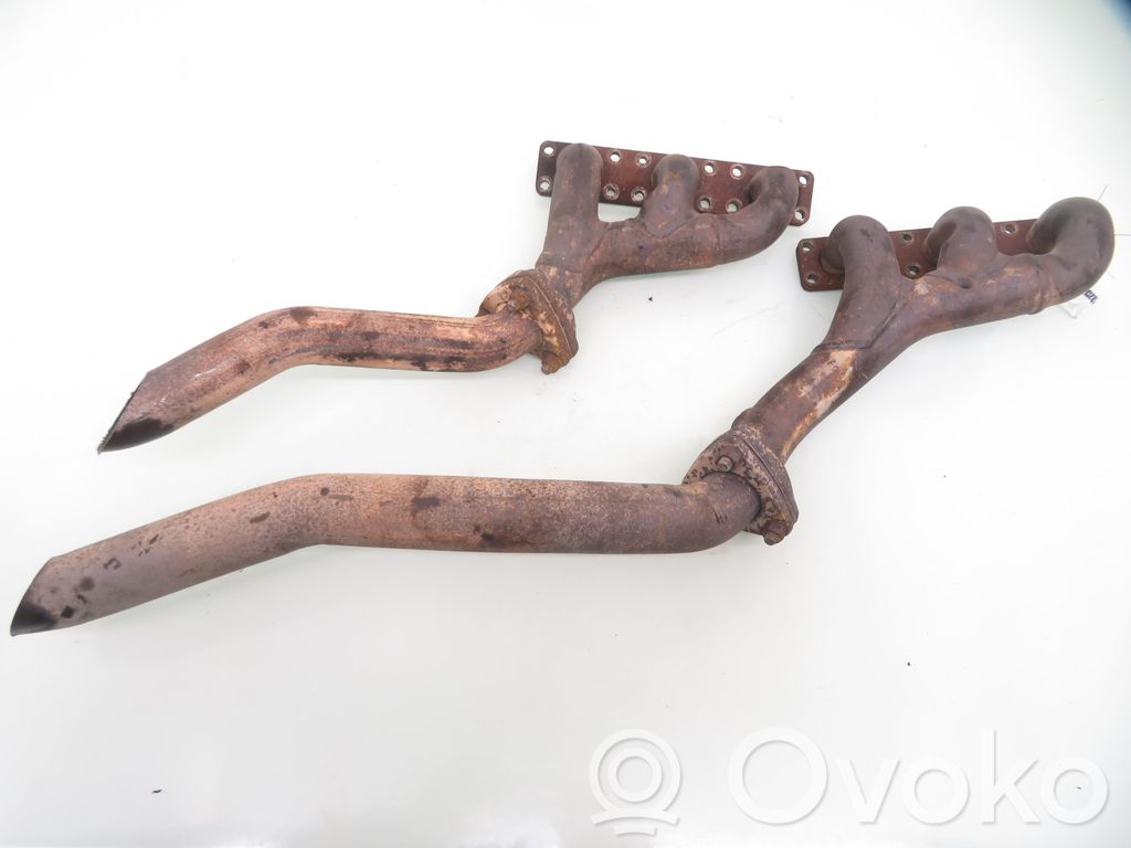 Exhaust manifold