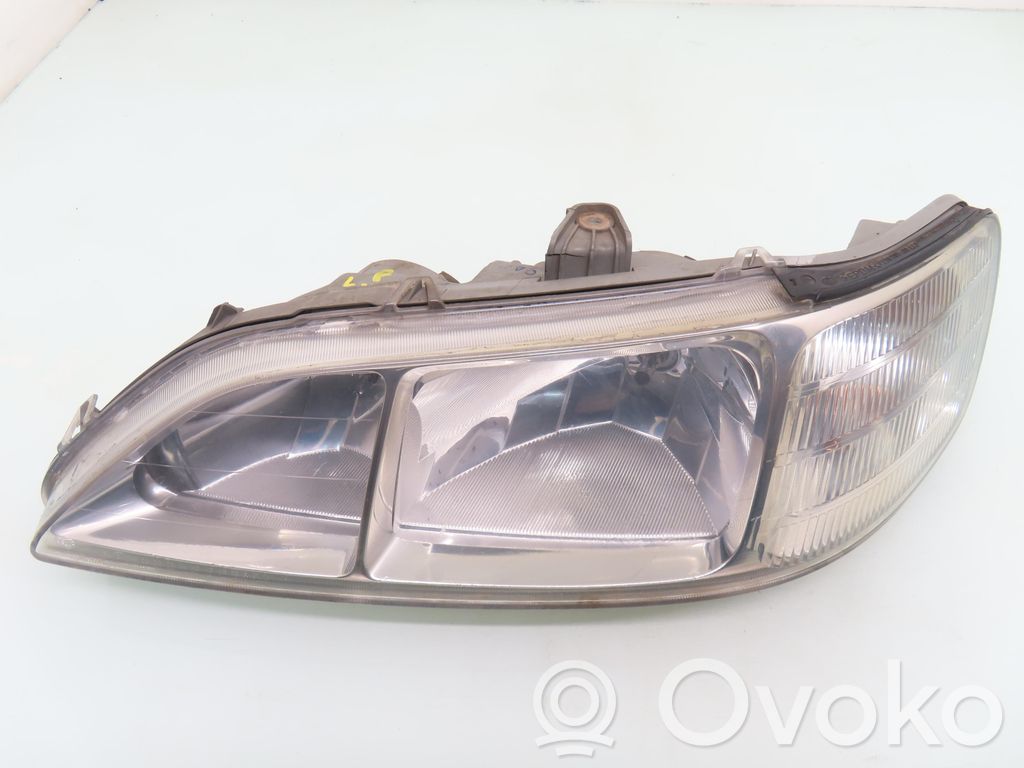 Honda Accord Phare frontale 