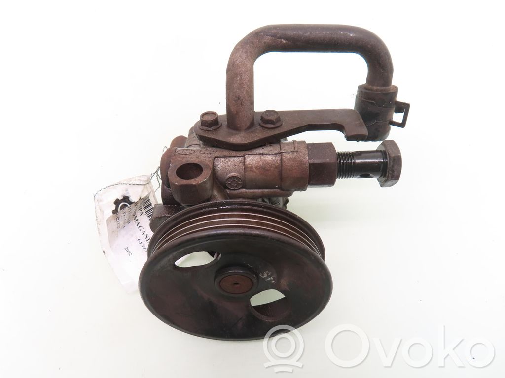 Ohjaustehostimen pumppu   571101C301,571101C301