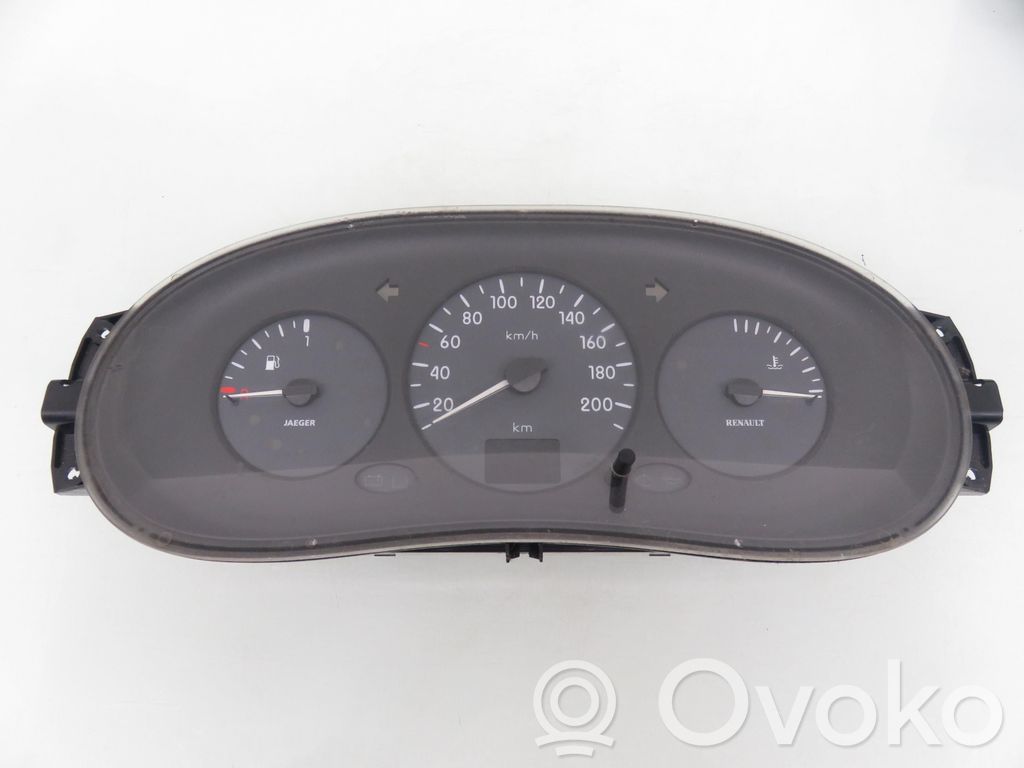 Renault Clio II Geschwindigkeitsmesser Cockpit 