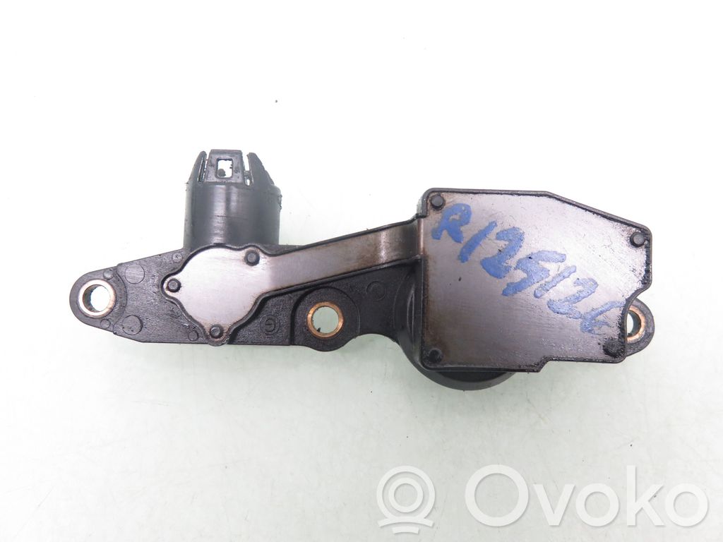 BMW 3 E46 Camshaft speed sensor 