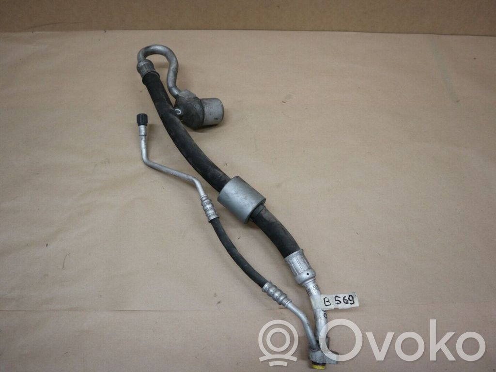 Air conditioning (A/C) pipe/hose   6987992