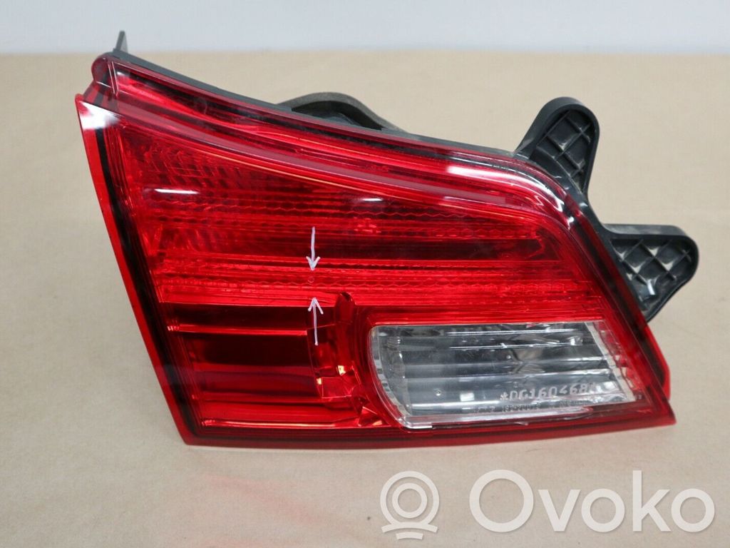 Tailgate rear/tail lights   13220072