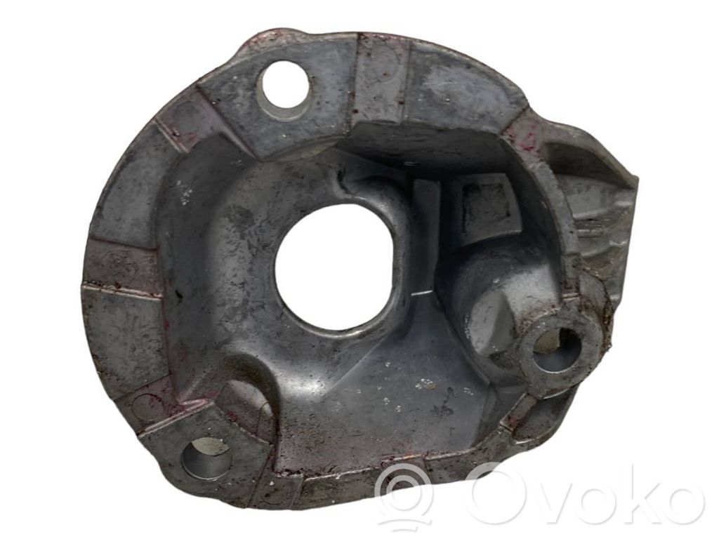 Coil spring mount   7P5199373