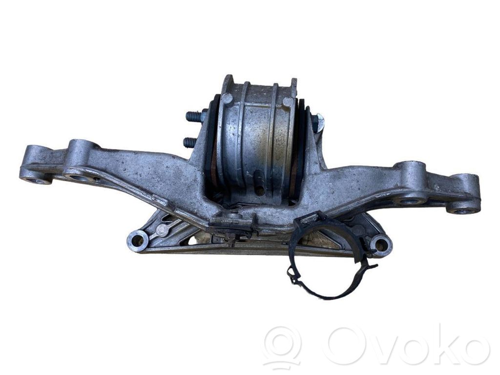 Porsche Cayman 987 Engine mount bracket 