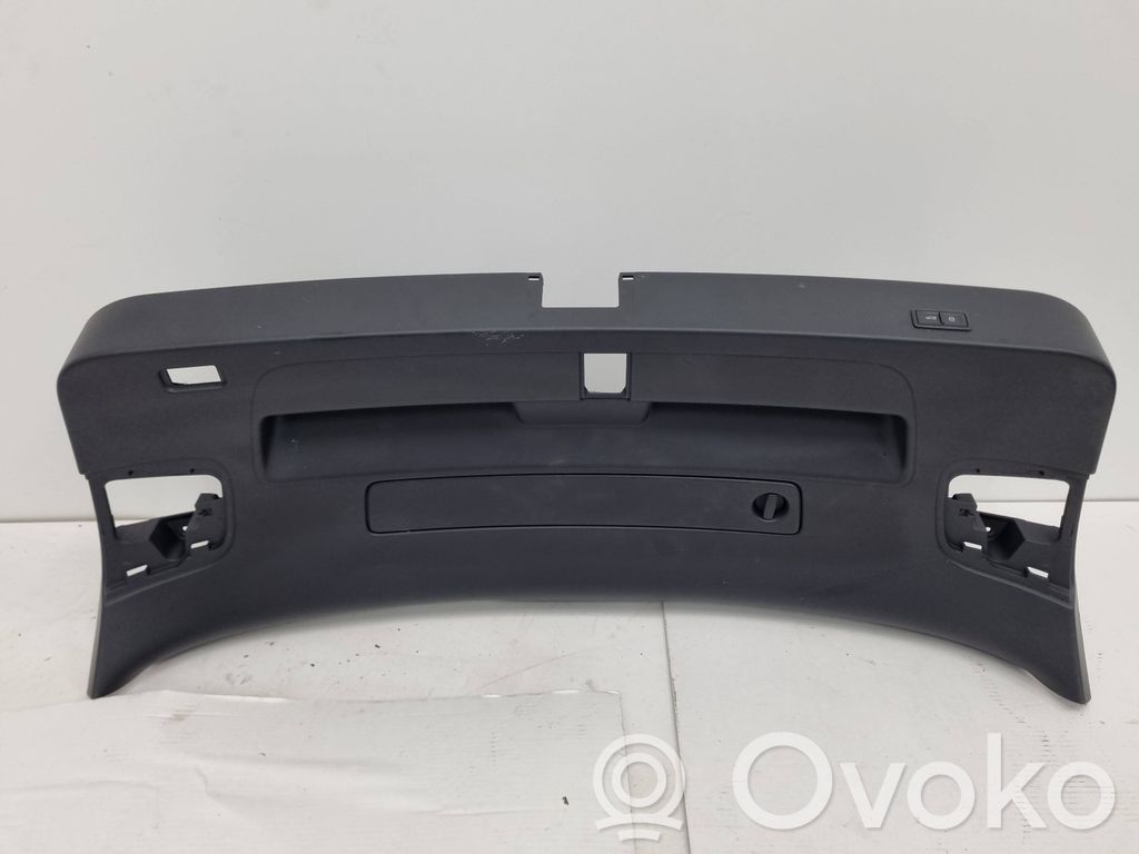Audi RS6 C7 Tailgate trim 