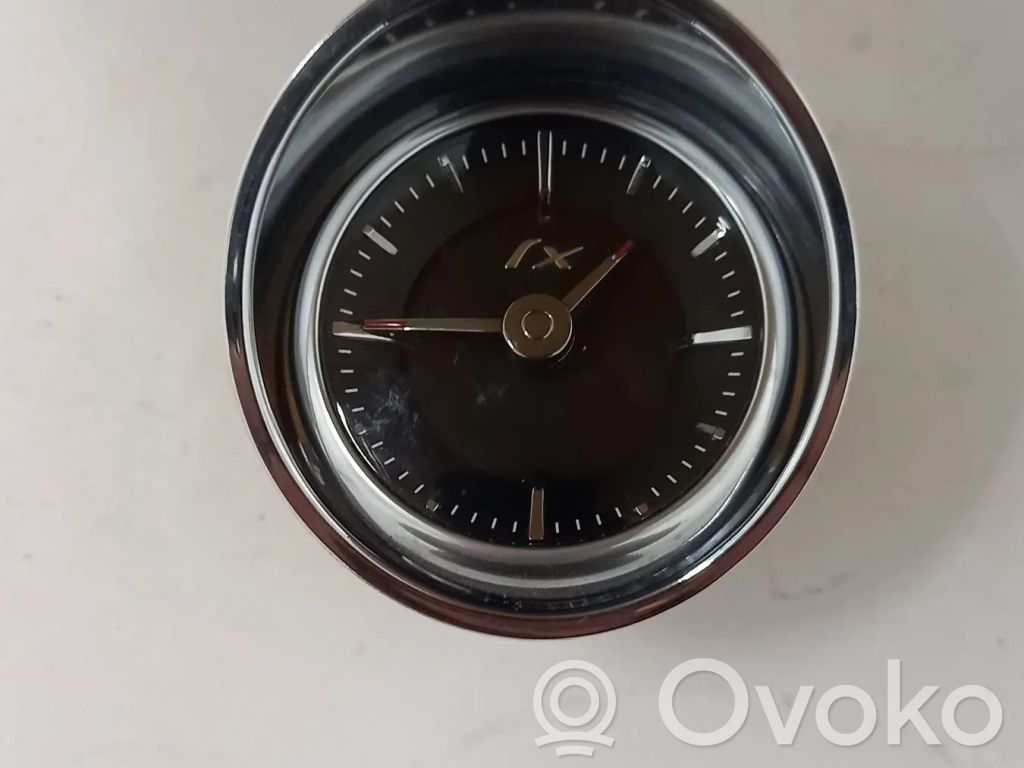 Clock   CW9315000AA