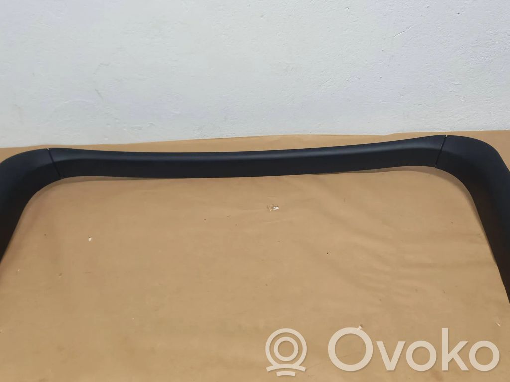 Tesla Model S Rivestimento inferiore 
