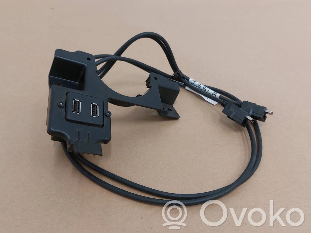 Tesla Model S USB socket connector 
