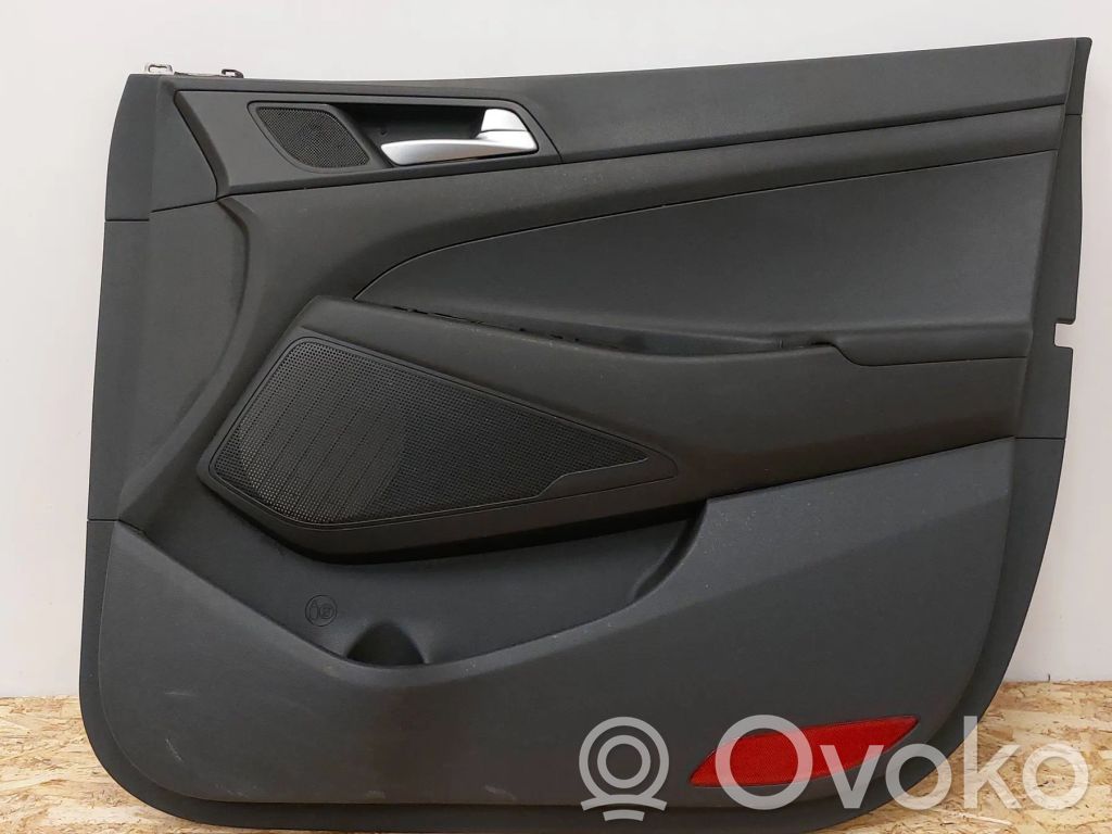 Hyundai Tucson TL Boczki / Poszycie drzwi przednich 