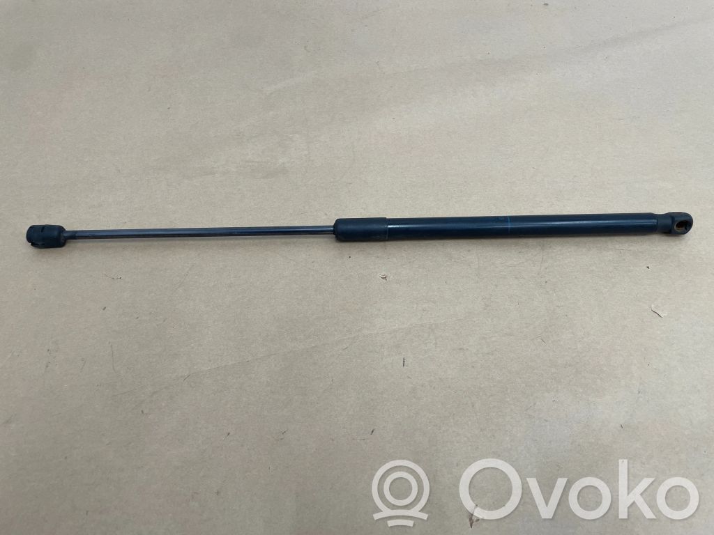 Audi A3 S3 8V Amortyzator klapy tylnej bagażnika 