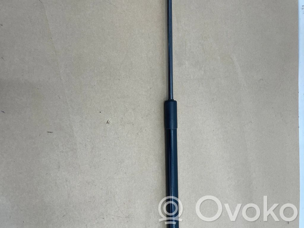 Audi A3 S3 8V Amortyzator klapy tylnej bagażnika 
