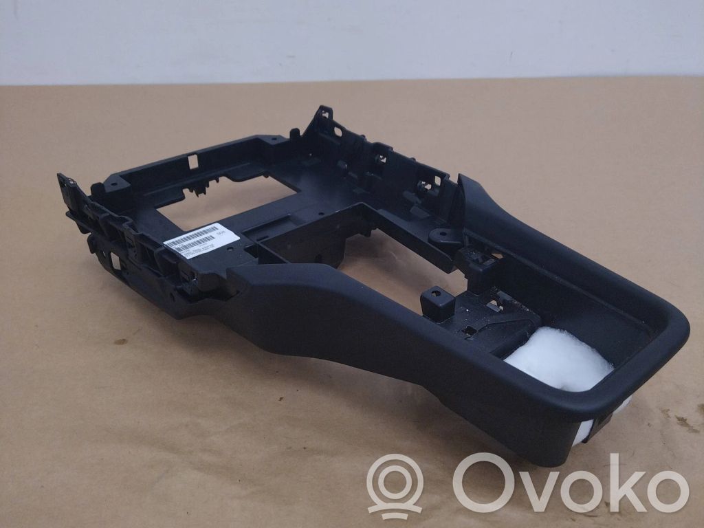 Porsche Cayenne (92A) Salono oro mazgo plastikinis korpusas 