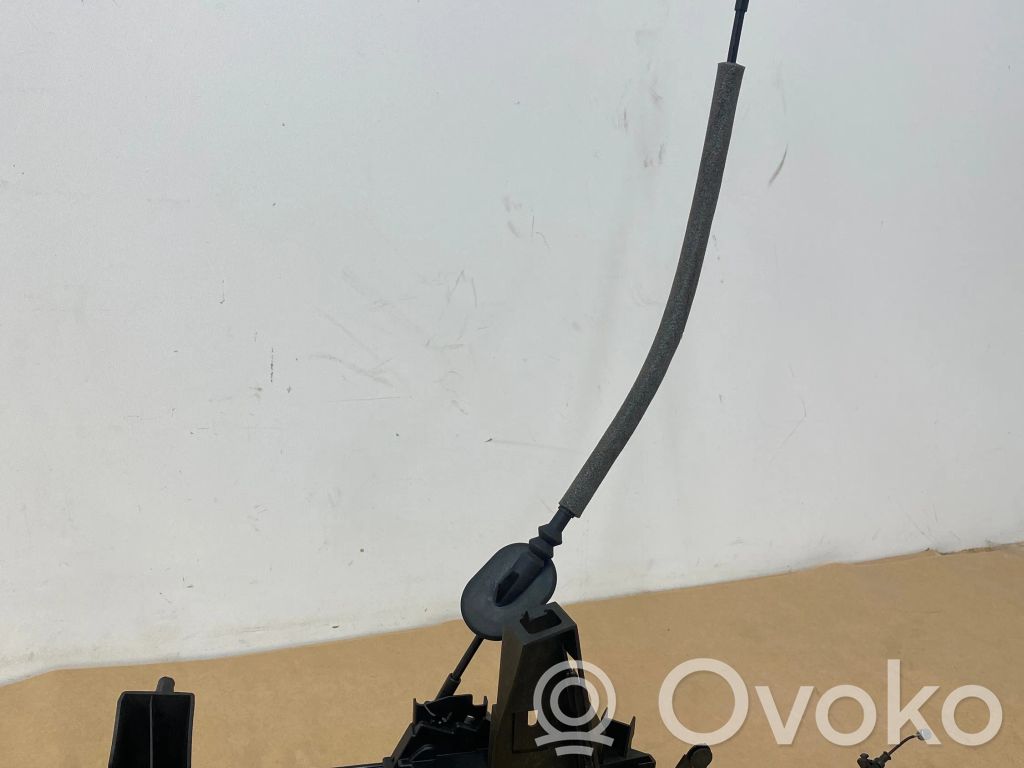 Ford Fiesta Zamek drzwi przednich 