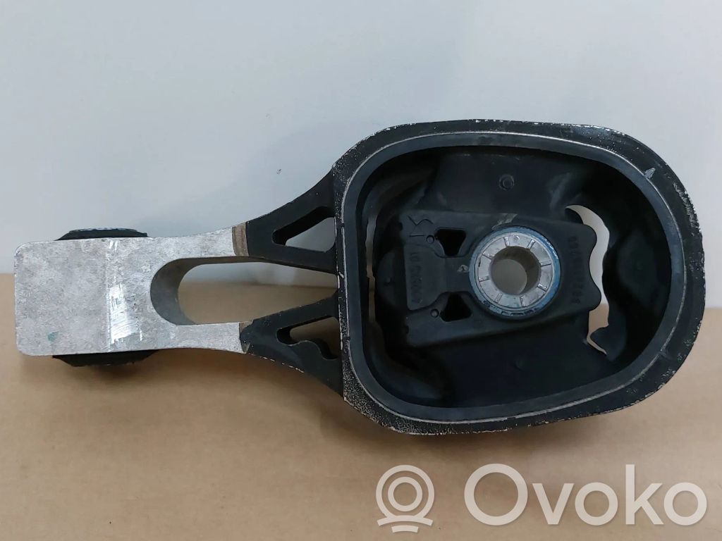 Peugeot 2008 II Engine mount bracket 