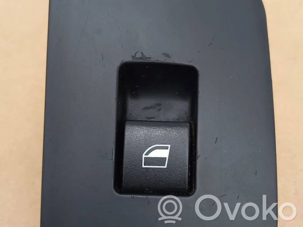BMW Z4 E85 E86 Electric window control switch 