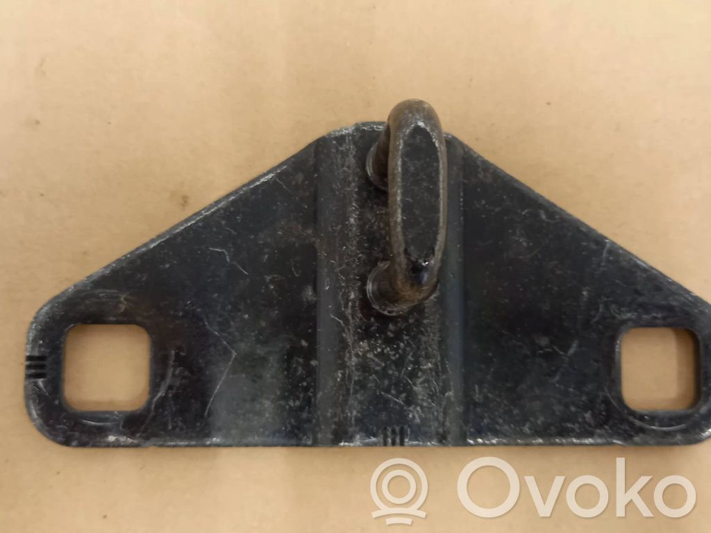 Land Rover Range Rover L405 Tailgate lock loop/hook striker 