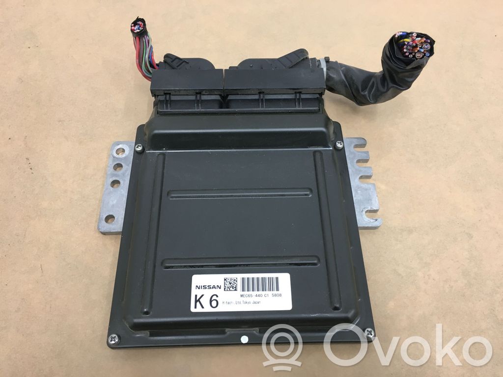 Engine control unit/module ECU   MEC65440