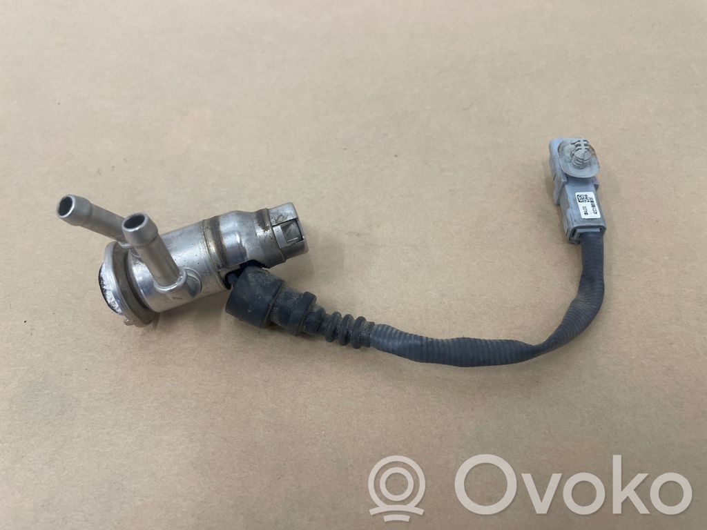 Mercedes-Benz E C207 W207 Inyector de AdBlue 