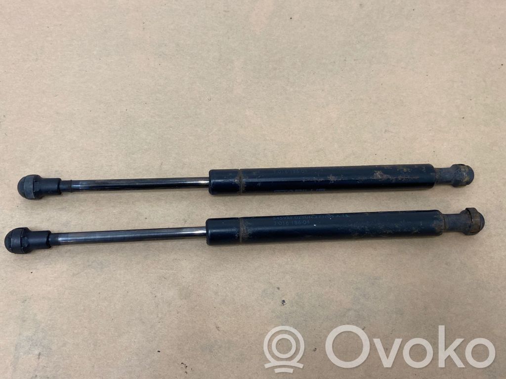 BMW Z4 E85 E86 Tailgate/trunk strut/damper 