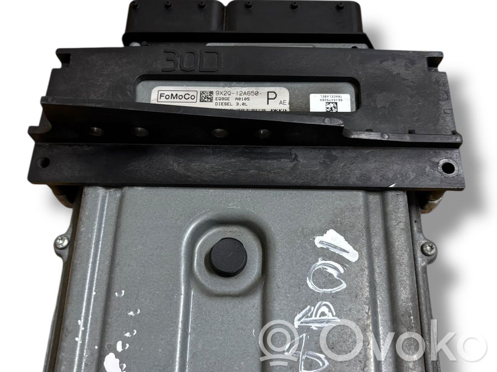 Jaguar XF X250 Engine control unit/module 