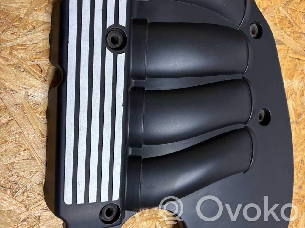 BMW 3 E90 E91 Engine cover (trim) 