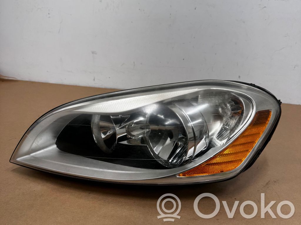 Volvo XC60 Scheinwerfer 