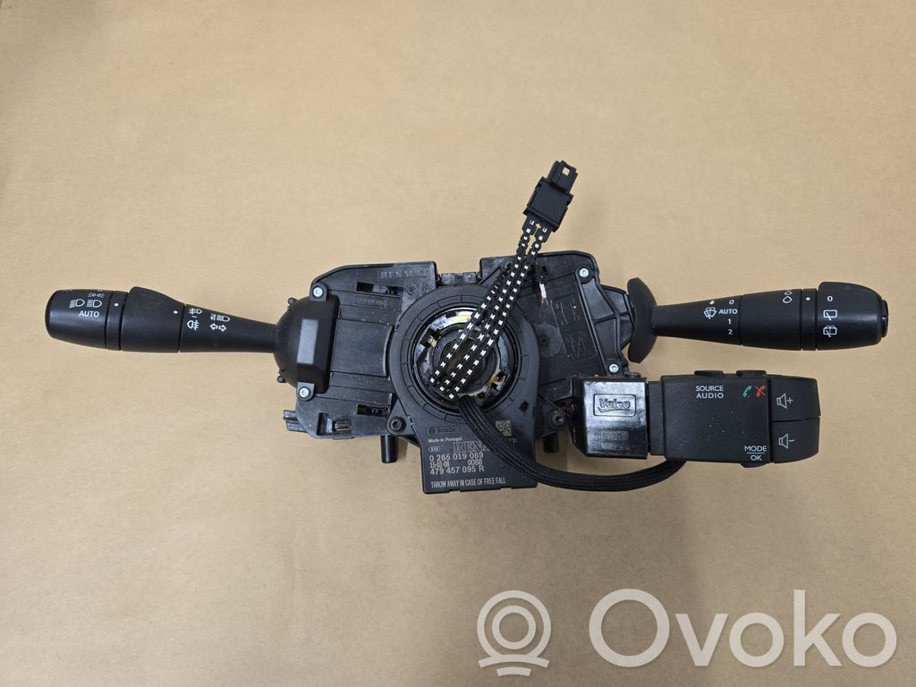 Renault Captur Wiper turn signal indicator stalk/switch 