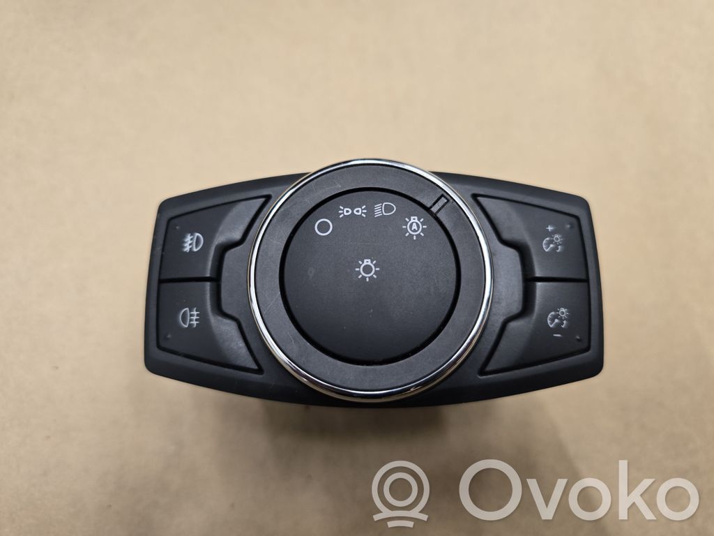 Ford Mondeo MK V Light switch 