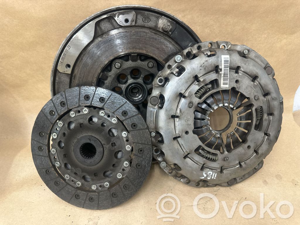 BMW 1 F20 F21 Sankabos komplektas 