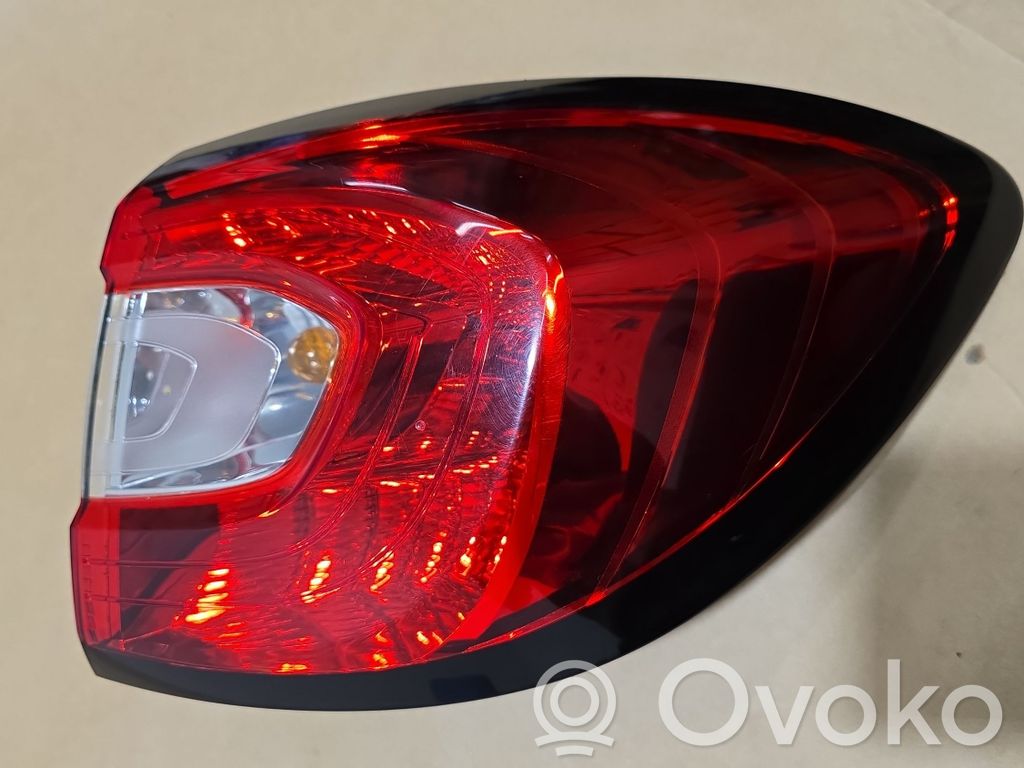 Renault Captur Rear/tail lights 